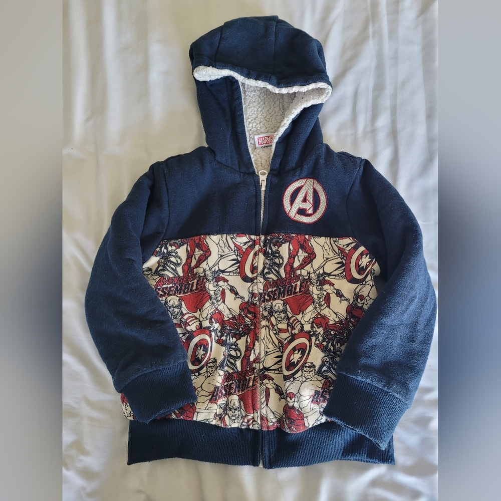 MARVEL Avengers Hooded 4T Sweater